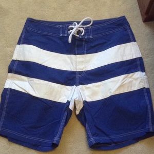 J Crew swim trunks Size 32